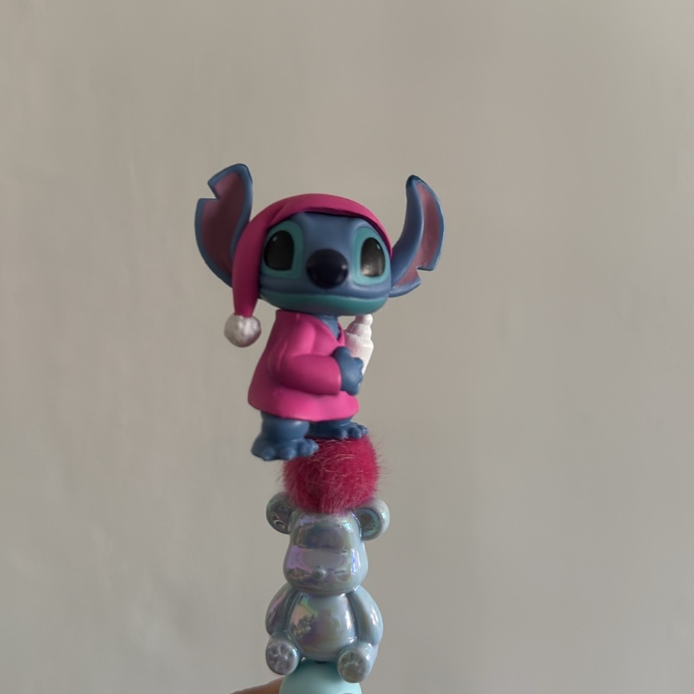 ✨✨SOLD✨✨Stitch in PJs Disney Handcrafted Pen - Picture 5 of 5